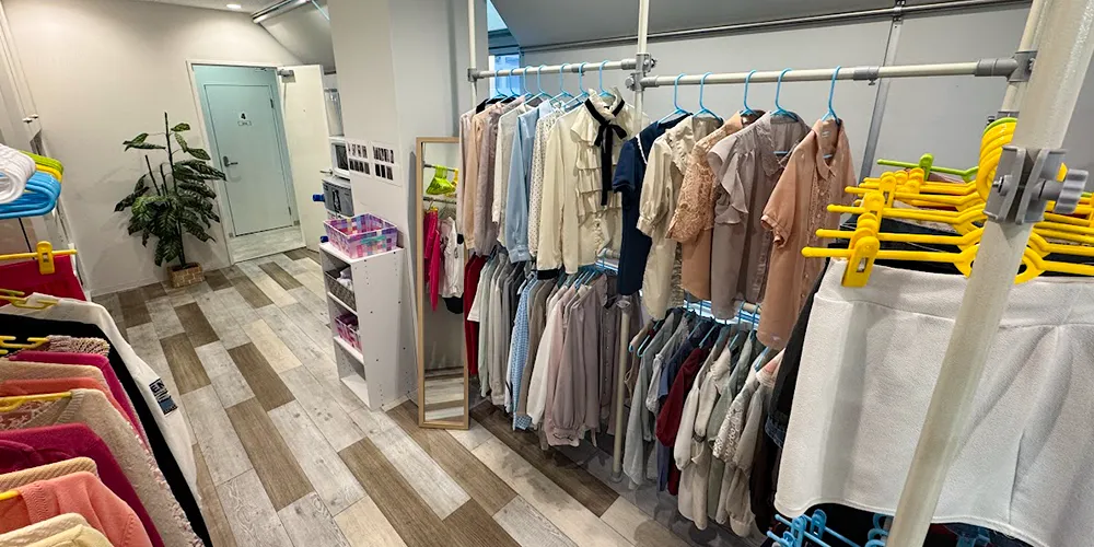 福岡店のオフィス2