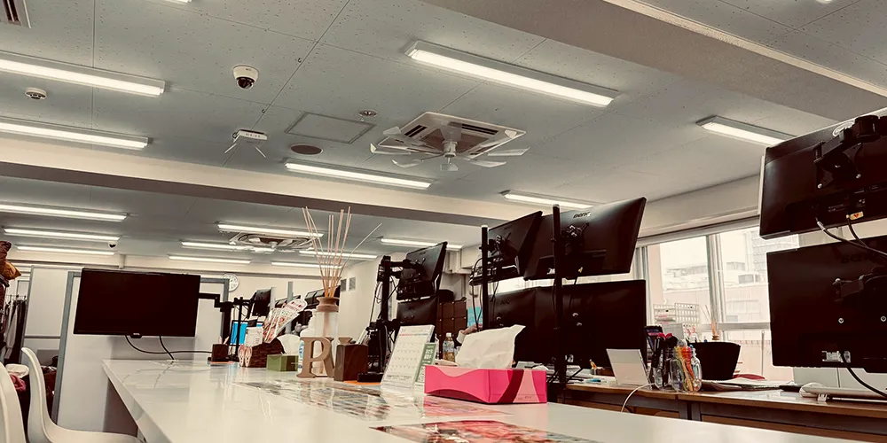 札幌店のオフィス2