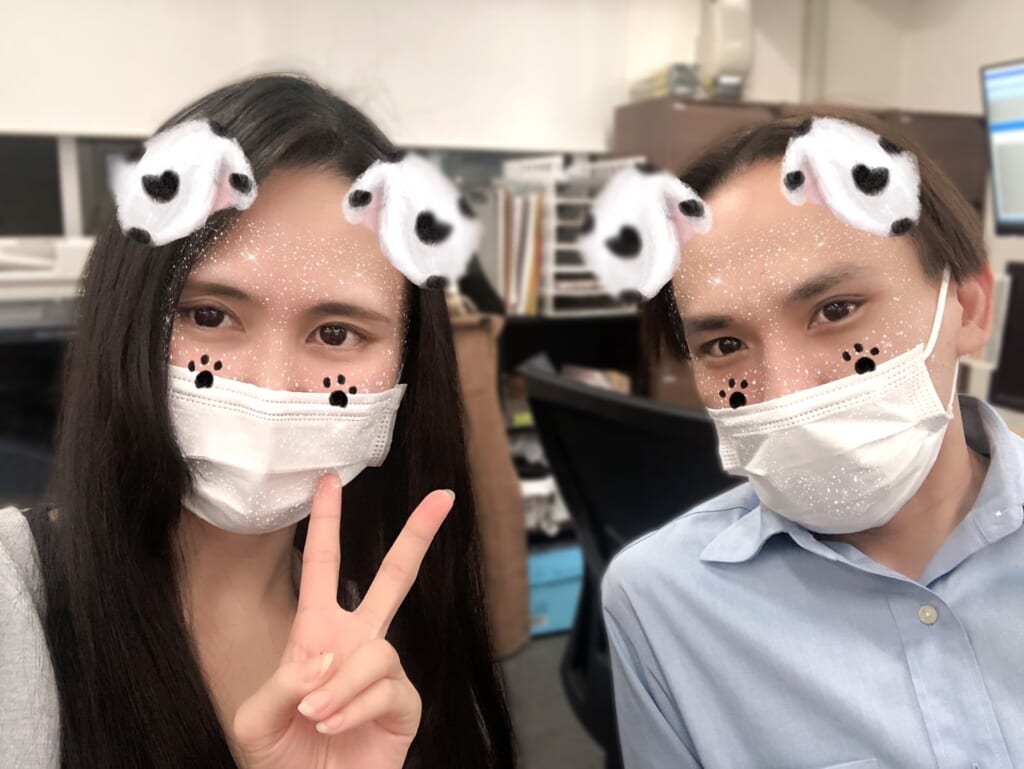 チャットレディってお顔出しするの？